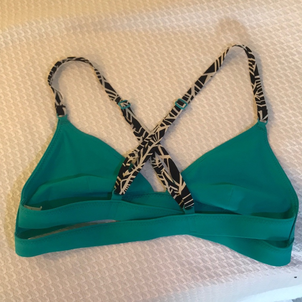 COPY - Lululemon bikini top